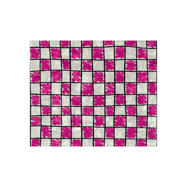 Checkered White & Pink Chic Couch Throw Blanket