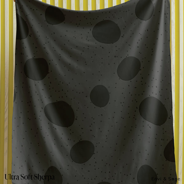 Black Polka Dot Soft Sherpa Throw Blanket