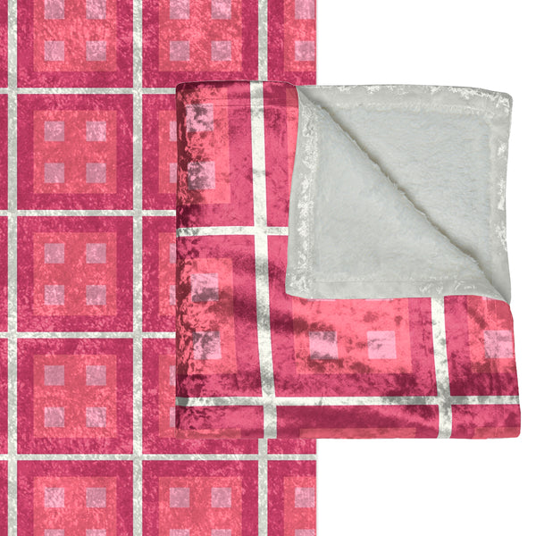 Pastel Pink Berry Decorative Throw Blanket