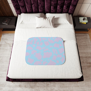 soft sherpa blanket with 'Lilac & Blue Cow Print' design