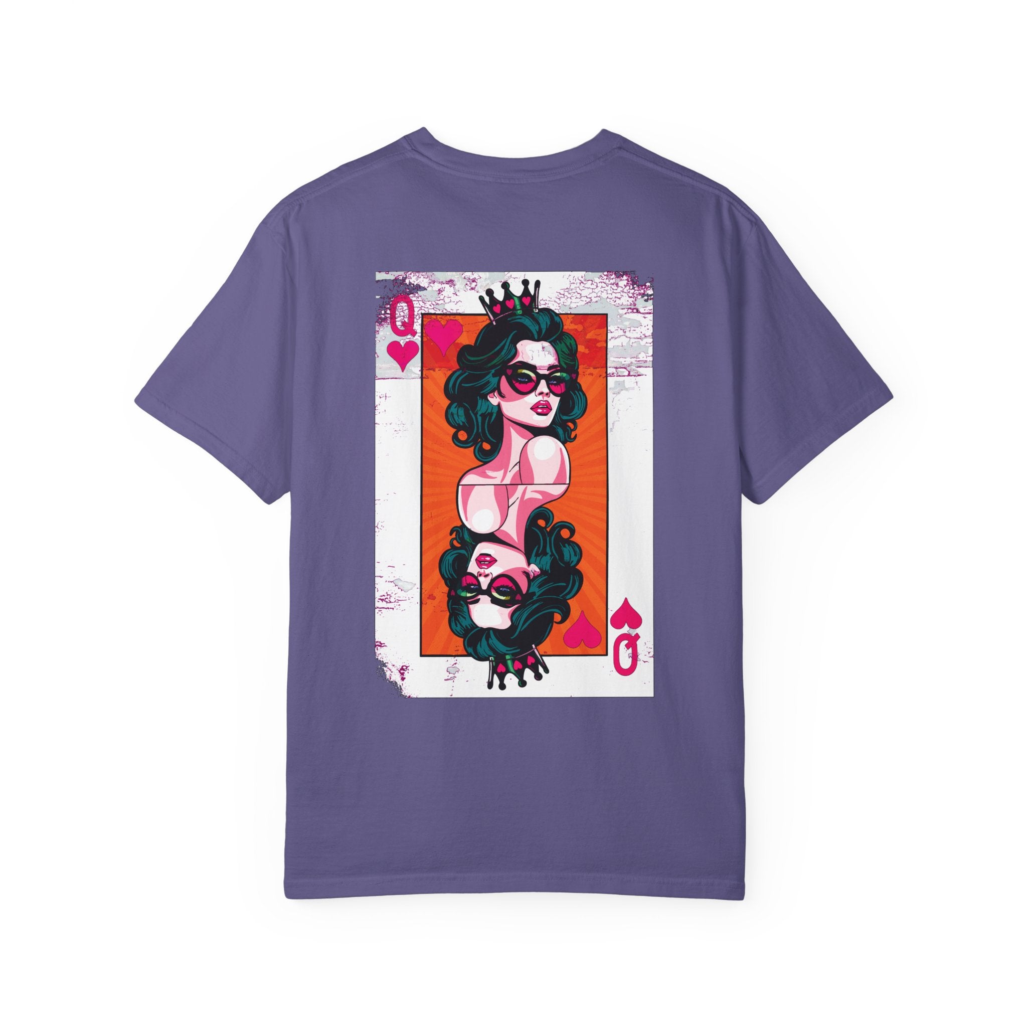 Comfort Colors® Retro Queen of Hearts Vintage Grunge T-Shirt
