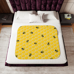 Soft sherpa blanket with 'Honey Bee Print | Newborn Gift' design