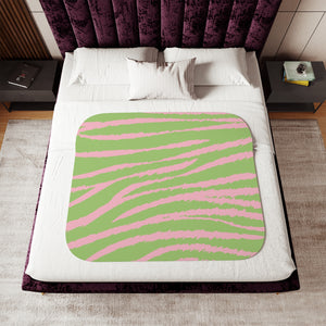 soft sherpa blanket with 'Pink & Green Tiger Print' design