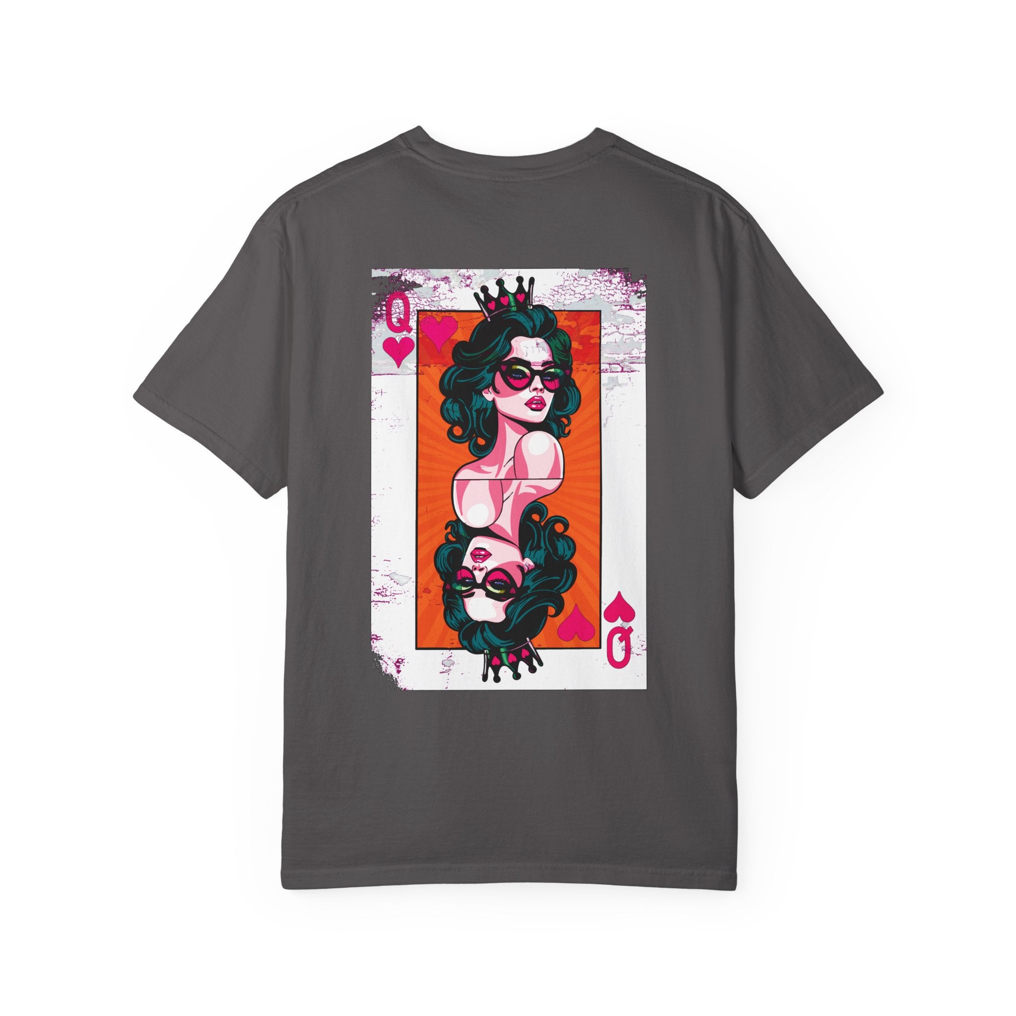 Comfort Colors® Retro Queen of Hearts Vintage Grunge T-Shirt
