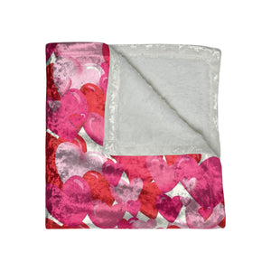 Soft sherpa blanket with 'Pink & Red Hearts Decorative Throw | Home Gift' design