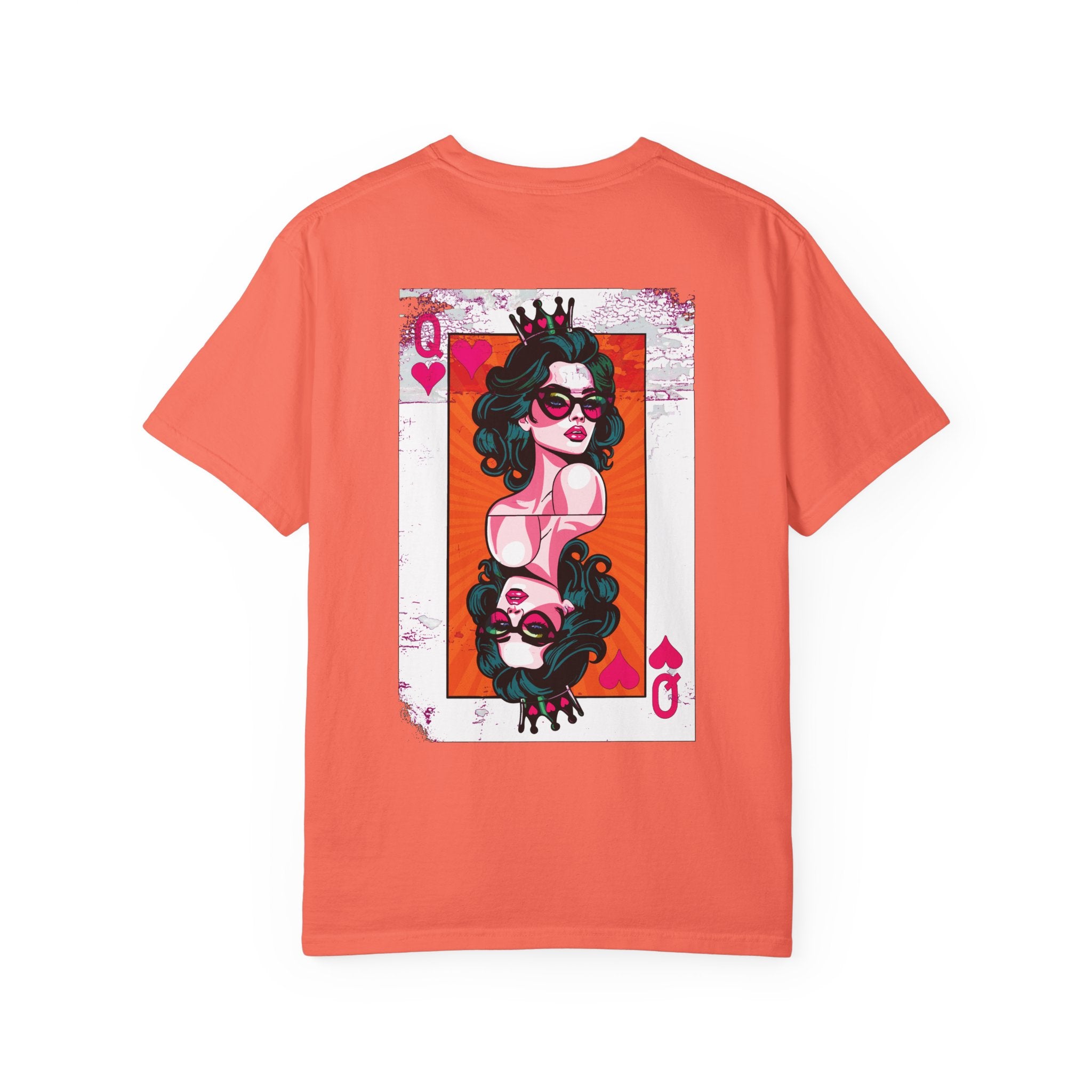 Comfort Colors® Retro Queen of Hearts Vintage Grunge T-Shirt
