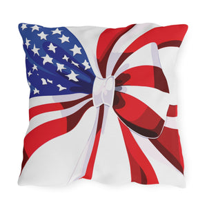 throw pillow with 'American Flow Patriotic Accent' design