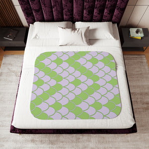 soft sherpa blanket with 'Green & Purple Snake Print' design