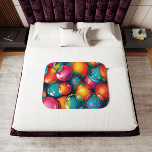 Soft sherpa blanket with 'Bouncy Balls' design
