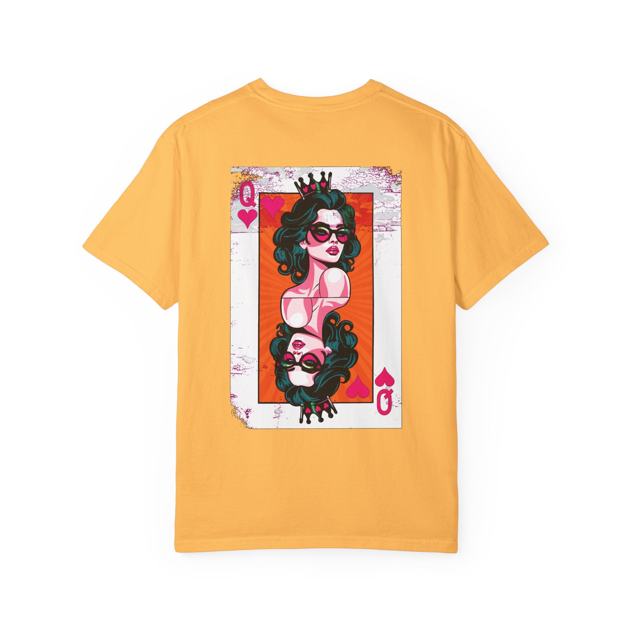 Comfort Colors® Retro Queen of Hearts Vintage Grunge T-Shirt