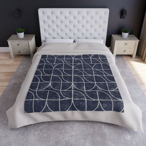 Soft sherpa blanket with 'Sapphire Blue Art Deco Decorative Throw' design