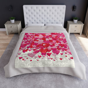 Soft sherpa blanket with 'Pink & Red Hearts Decorative Throw | Home Gift' design