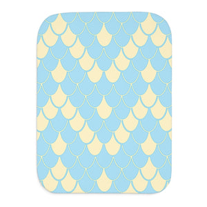 Soft sherpa blanket with 'Blue & Yellow Snake Print' design