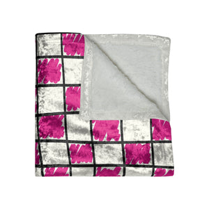 Checkered White & Pink Chic Couch Throw Blanket