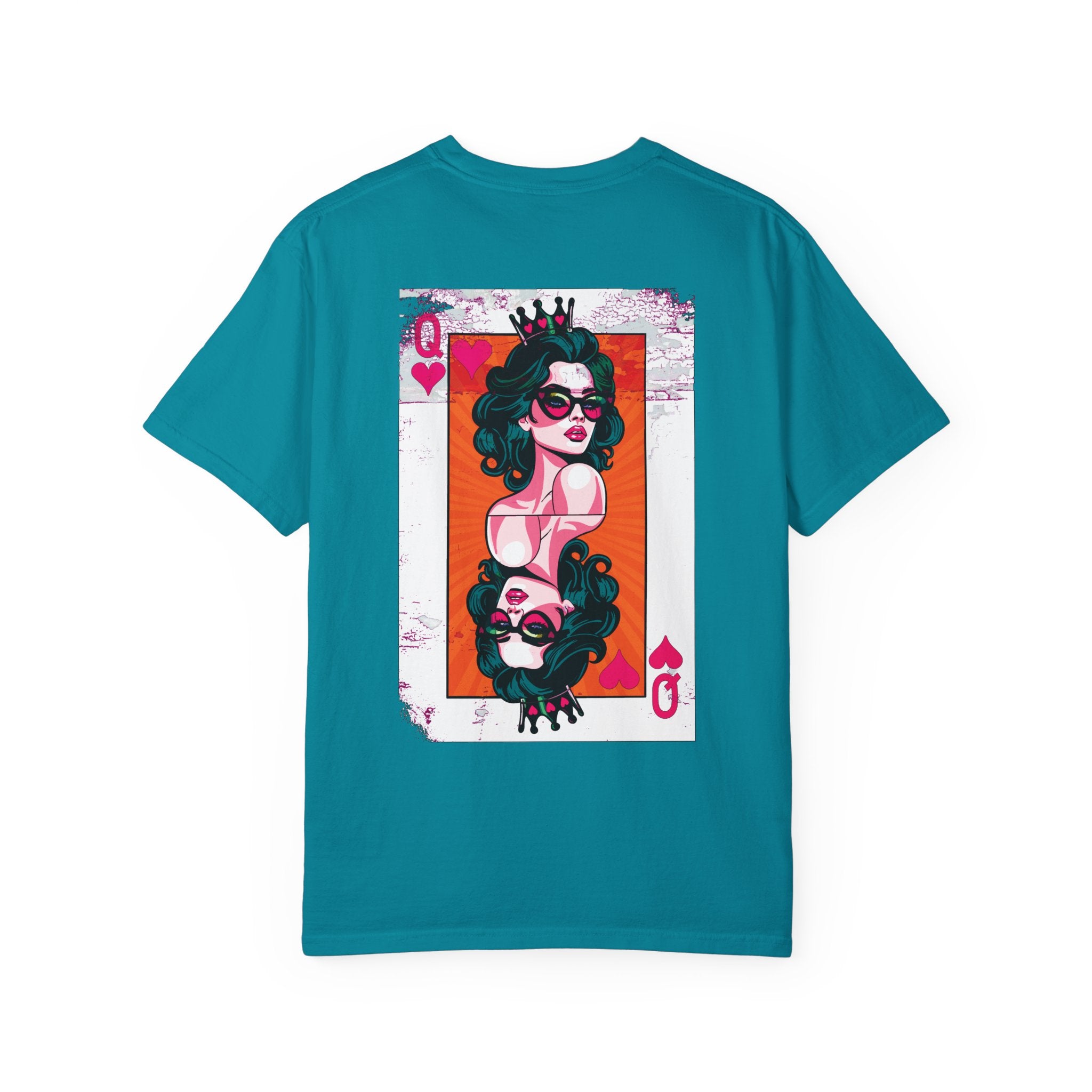 Comfort Colors® Retro Queen of Hearts Vintage Grunge T-Shirt