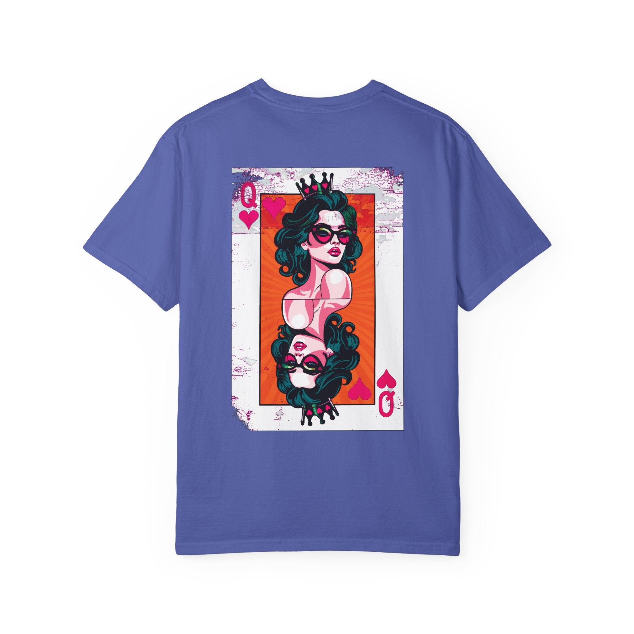 Comfort Colors® Retro Queen of Hearts Vintage Grunge T-Shirt
