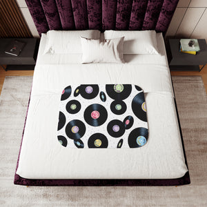 soft sherpa blanket with 'Vinyl Records Retro' design