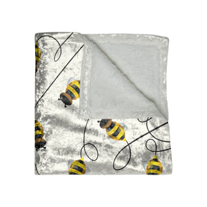 Soft sherpa blanket with 'Buzzing Bees Spring Summer Decorative Throw' design