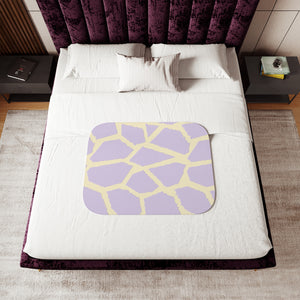 Soft sherpa blanket with 'Purple & Cream Giraffe Print' design