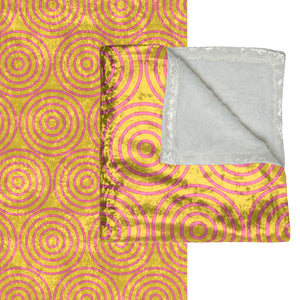 Soft sherpa blanket with 'Pastel Yellow & Pink Decorative Throw' design