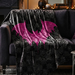 Soft sherpa blanket with 'Black & Pink Bat Checkered Decorative Throw' design