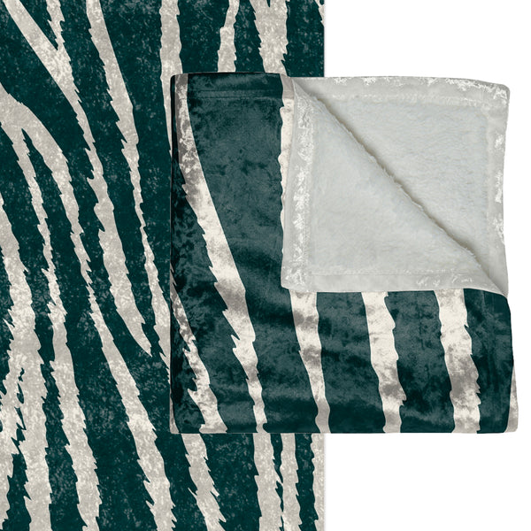 Green and White Tiger Print Decorative Throw Blanket