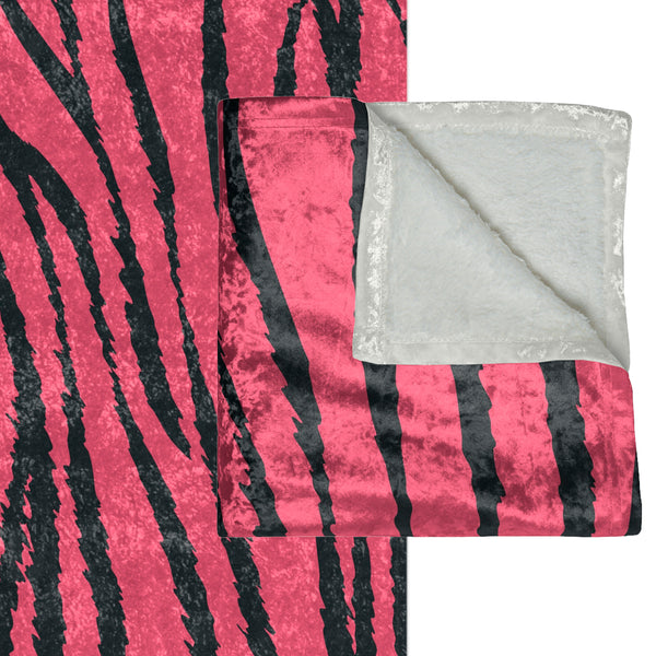 Pink & Black Tiger Print Chic Couch Throw Blanket