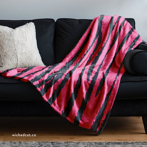 Pink & Black Tiger Print Chic Couch Throw Blanket