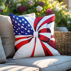 throw pillow with 'American Flow Patriotic Accent' design
