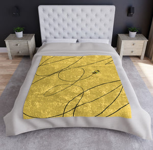 Spring Bee Yellow Decorative Throw Blanket