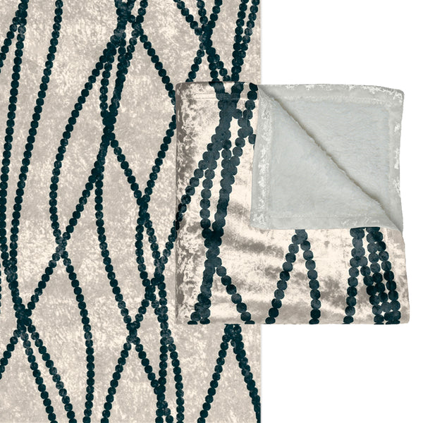 White & Blue Azure Pearls Decorative Throw Blanket